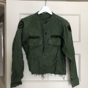 Cropped army jacket